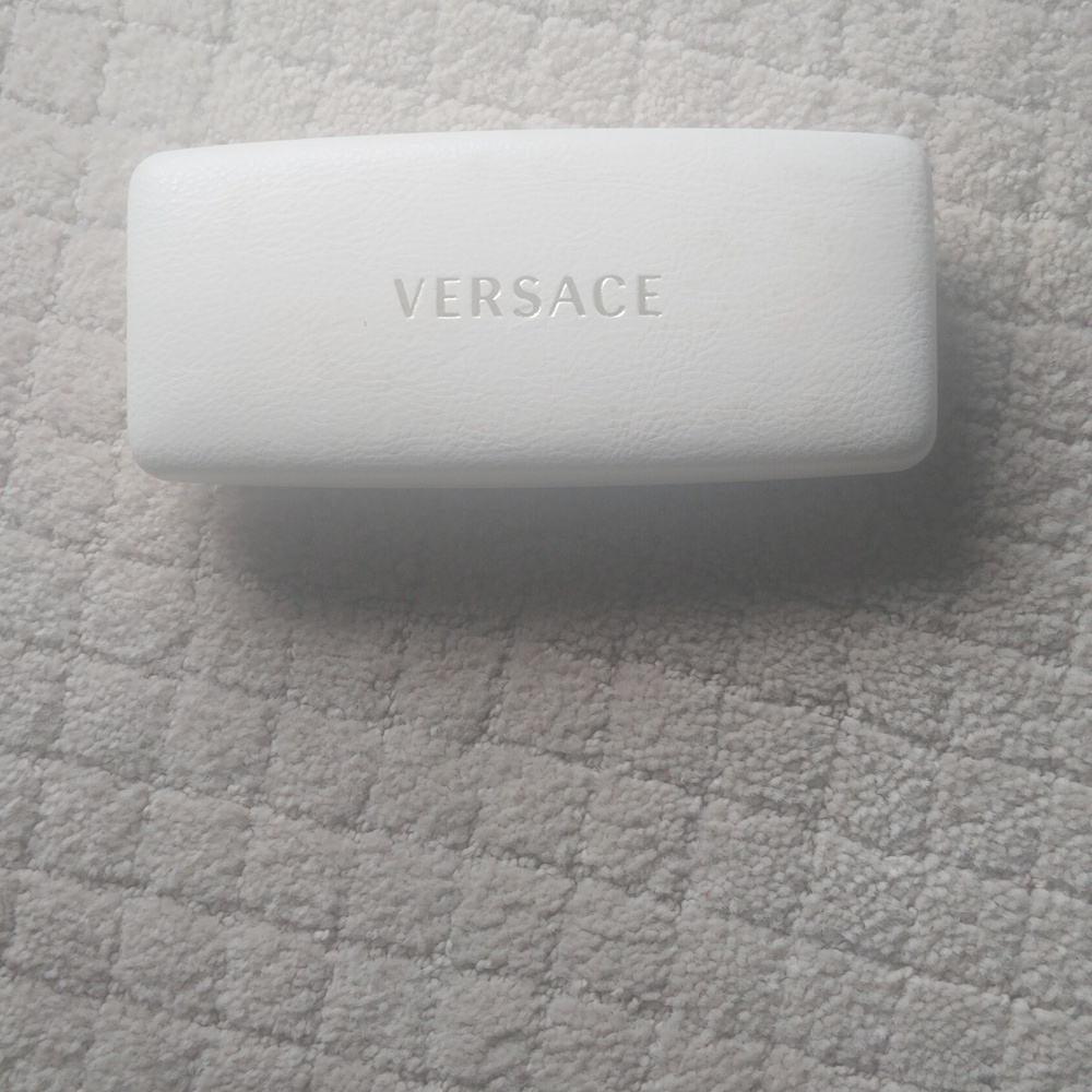 Sunglasses case